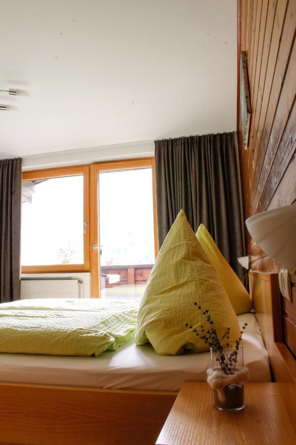 Ferienwohnung Haus Ganeu Gaschurn Exterior foto